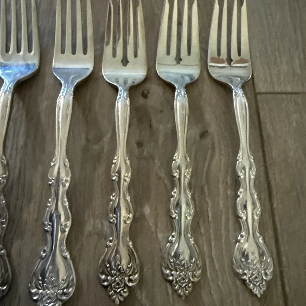 Set of 6 Dinner & Salad Forks‎ 1971 INTERLUDE Vintage International SilverPlate